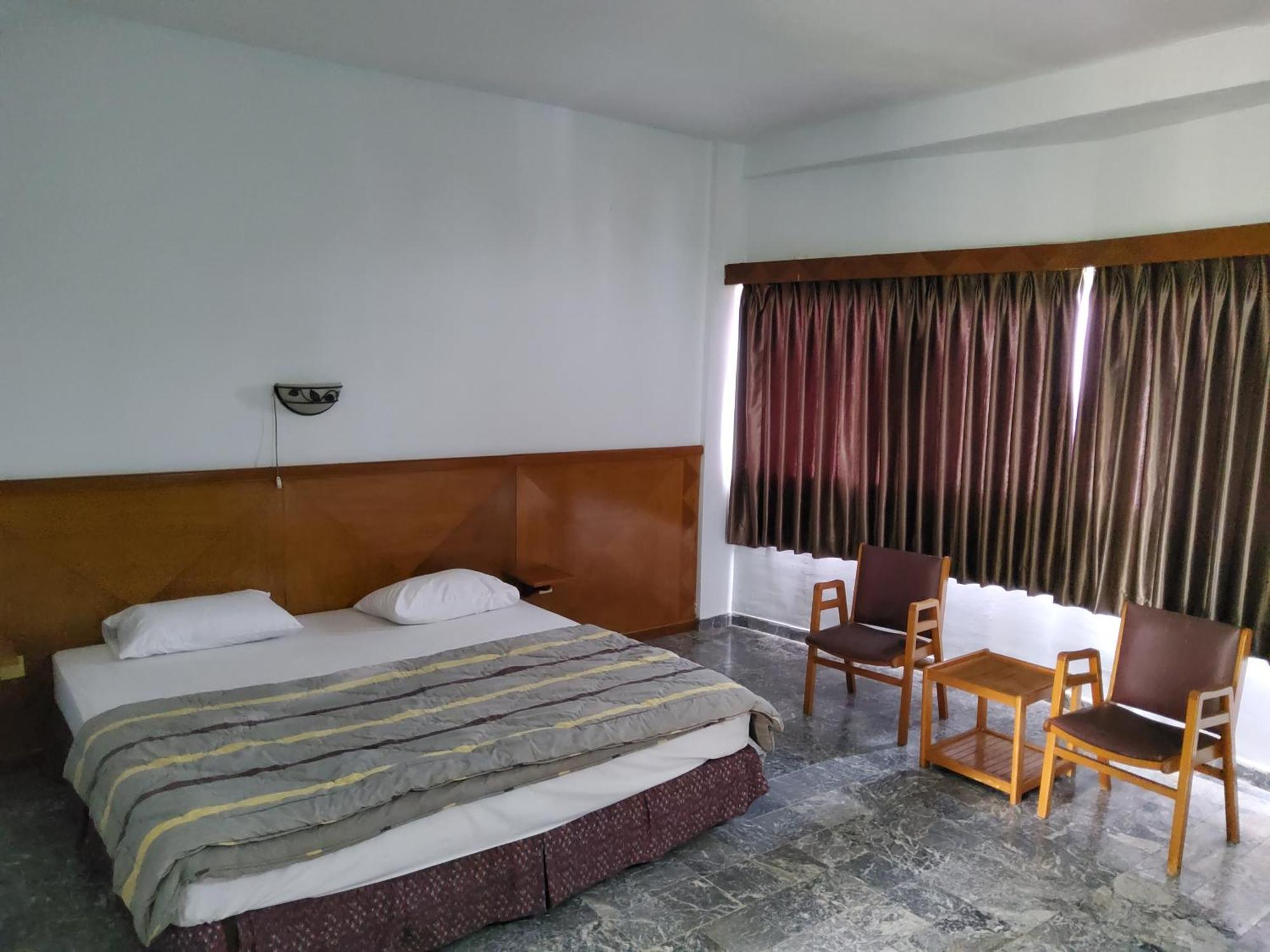 Hotel Kumala Samudra Cikakak Exterior photo